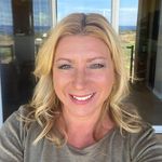 Tracy J Dugan - @sassyskier1 - Instagram