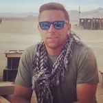Tracy Fields - @fieldsofawesome - Instagram