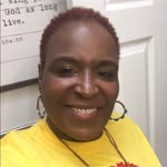 Tracy Flint - @classytrae - Instagram