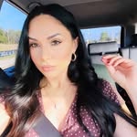 Tracy Flora - @tracyflora95 - Instagram