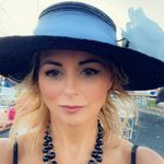 Tracy Hiller - @hillergirl - Instagram