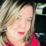Tracy Riley - @tracyhooksriley - Instagram