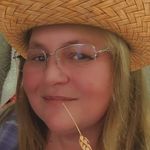 Tracy Layton - @tracyp1017 - Instagram