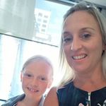 Tracey Loftus - @tracey.colebert - Instagram