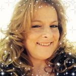 Tracey Minnick - @janetvaloissf - Instagram