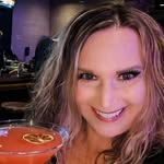 Tracy Tillett - @t_licious20 - Instagram