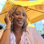 Tracy Walker - @travelinwithtracy - Instagram