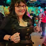 Tracy Walls - @trabaroo - Instagram