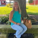 Traci Wenger Overholt - @beat_cancer_overholt_style - Instagram