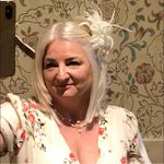 Tracy Wild - @2forluck - Instagram