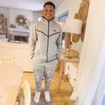 Travis bee - @travis_candyman_brown - Instagram