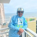Travis Cheek - @the_cheeks524 - Instagram