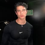 Travis Dickinson - @dickamavis - Instagram