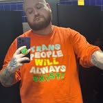 Travis Farmer - @travis.gif - Instagram