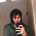 Travis henley - @travis_xx00 - Instagram