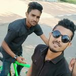 Travis Holmes - @t_r_a_v_i_s_lanka - Instagram