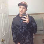 Travis Stark - @_t.34 - Instagram