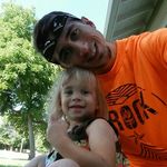 Travis Tichenor - @sportsfandad - Instagram
