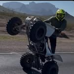 Tre Lowe - @rozaystunts - Instagram