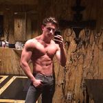 Trey Lowery - @treylowery885 - Instagram