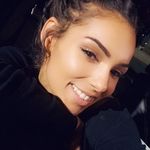 Tricia Lyons - @tricialyons92 - Instagram