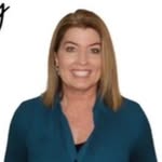 Tricia Shipley - @tricia.title.whiz.az - Instagram