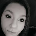 Tricia Terry - @tricia.terry.77 - Instagram