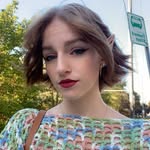Trinity Pierce - @flowerheads.shop - Instagram