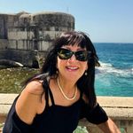trish mcpherson - @twishtwash21 - Instagram