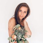 Trisha Bell - @trisha.bell - Instagram