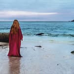 Trisha Crowe - @t.crowe.13 - Instagram