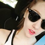 Trisha Elliott - @trisha.elliott21 - Instagram