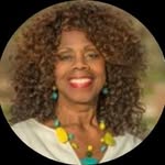 Trisha Garrett - @tris.hag737 - Instagram