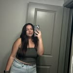 Trisha Russell - @yessitstrisha - Instagram
