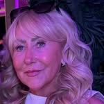 Trish Waldron - @cottons2023 - Instagram