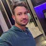 Troy Billiot - @toyabilliot - Instagram