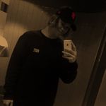 Troy Curtis - @myvyberlina - Instagram