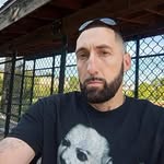 Troy Ennis - @troy.ennis.39 - Instagram
