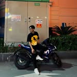 Nguyễn Tùng - @tungvangogh - Instagram