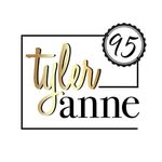 Tyler Anne West Island - @tyleranne95west - Instagram