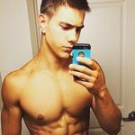 tyler lamont - @tylerlamont__ - Instagram