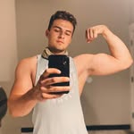 Tyler - @tylerpoorfitness - Instagram