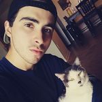 Tyler Seals - @sealthedealseals - Instagram