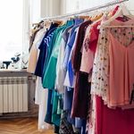 Selling Clothes - @tylersellsclothes - Instagram
