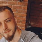 Tyrone Burton - @tyrone.lee27 - Instagram
