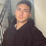 Larry Tyrone - @larrytyrone5 - Instagram