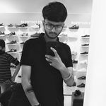 Űmåňģ Šhëťh - @mr.sheth_saab_3708 - Instagram