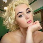 Ursula Gibson - @ursulagibson219 - Instagram