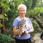 Ursula Graves - Facebook