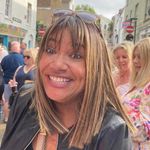 Ursula Stewart - @moysursula - Instagram